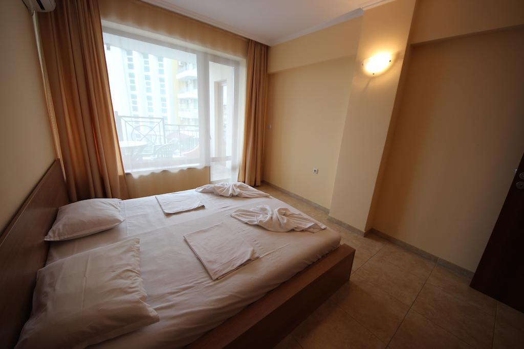 Menada Sea Regal Apartments Sunny Beach Exterior photo